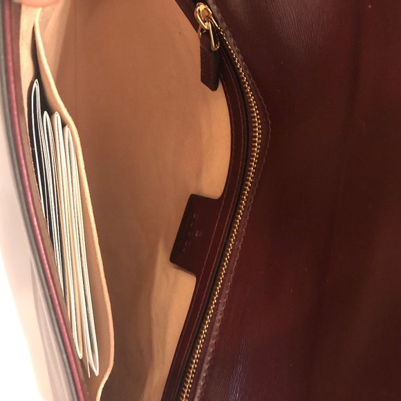 Gucci Rajah Leather Clutch in Burgundy - Picture 5 of 8